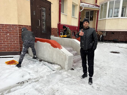Ремонт крылечек в Томске на переулке Пионерском, 8 — подготовка к зиме по всем правилам